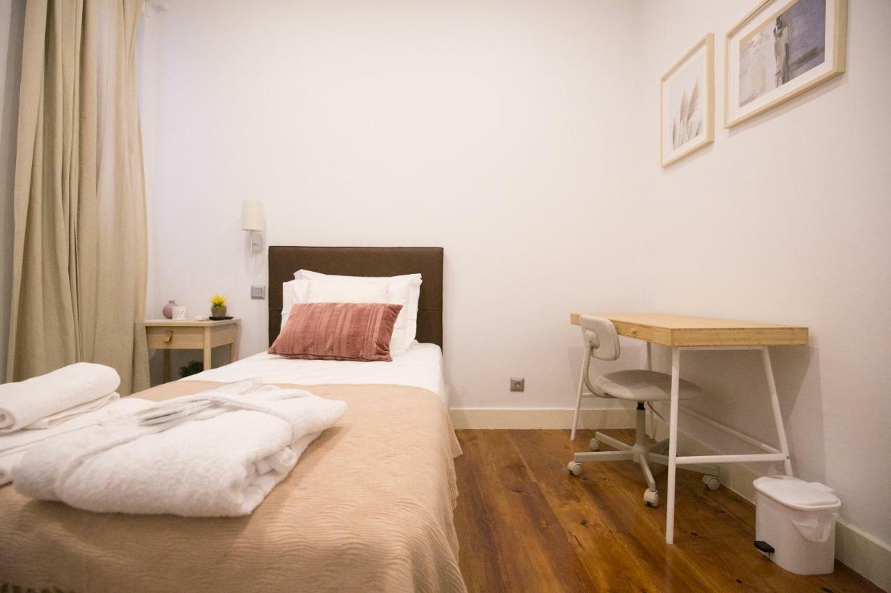 Rua Luciano Cordeiro Bhuiyan Family Host Apartment Lisboa Ngoại thất bức ảnh