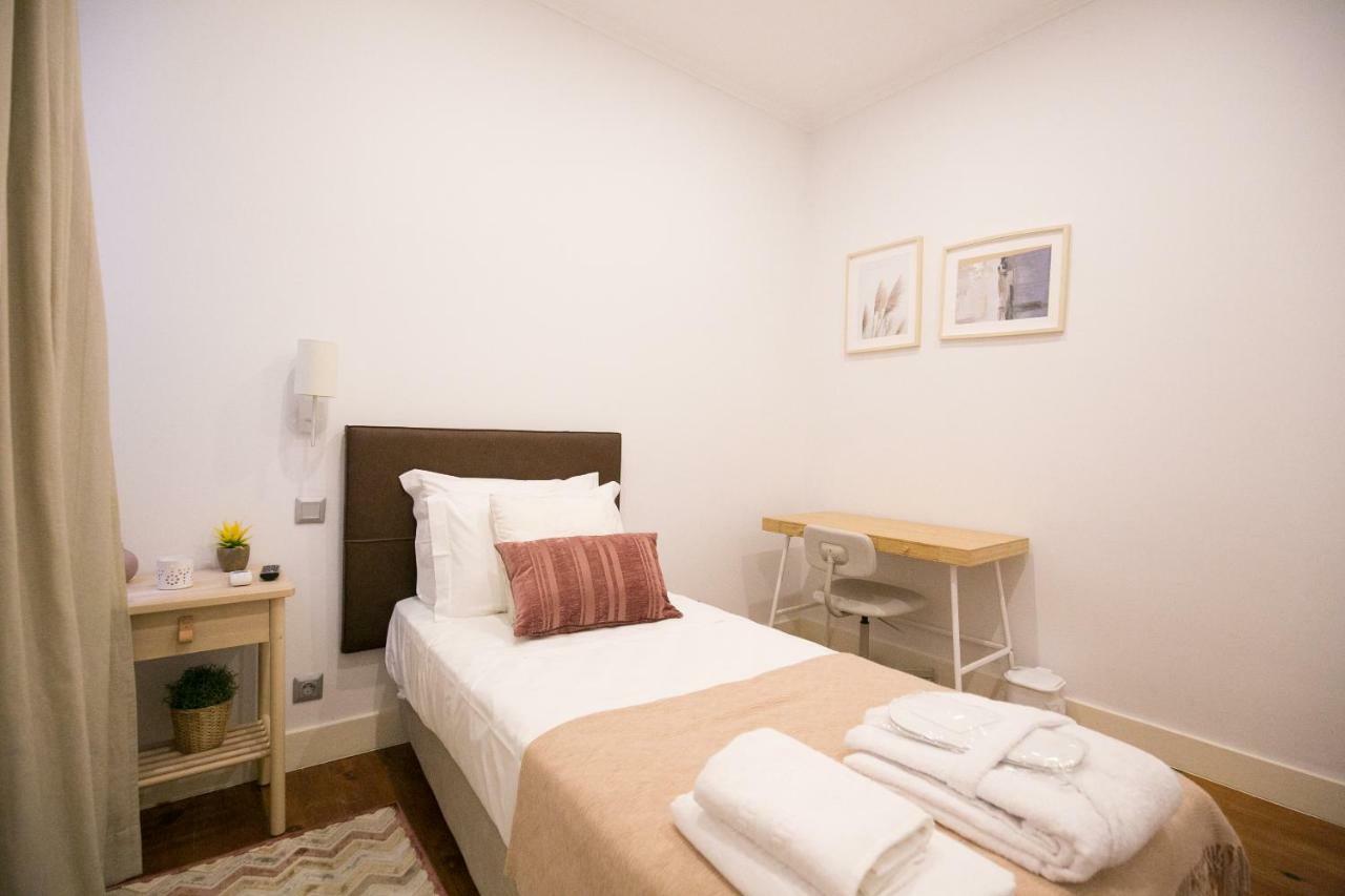 Rua Luciano Cordeiro Bhuiyan Family Host Apartment Lisboa Ngoại thất bức ảnh