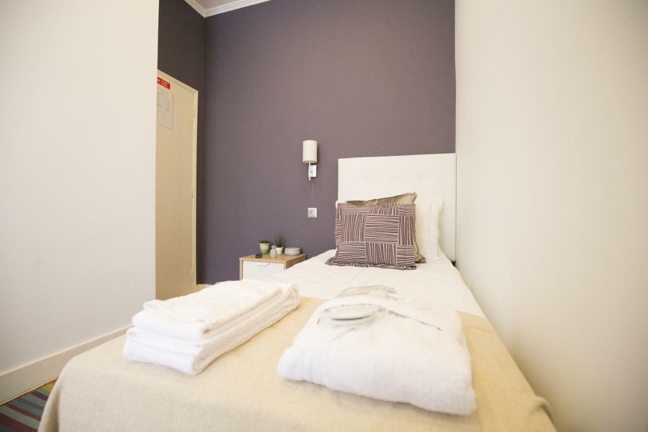 Rua Luciano Cordeiro Bhuiyan Family Host Apartment Lisboa Ngoại thất bức ảnh