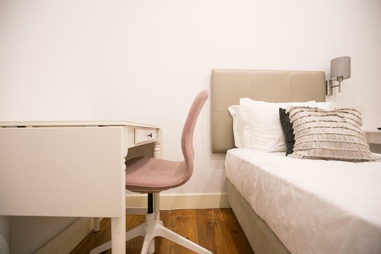 Rua Luciano Cordeiro Bhuiyan Family Host Apartment Lisboa Ngoại thất bức ảnh