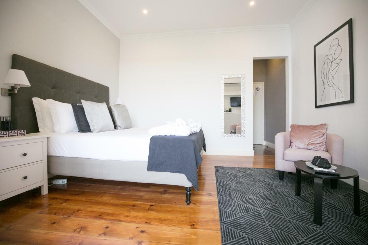 Rua Luciano Cordeiro Bhuiyan Family Host Apartment Lisboa Ngoại thất bức ảnh