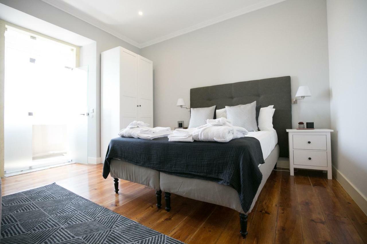 Rua Luciano Cordeiro Bhuiyan Family Host Apartment Lisboa Ngoại thất bức ảnh